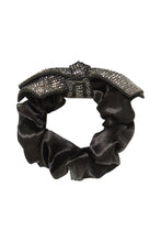 Afbeelding in Gallery-weergave laden, IATAMIA BOW SCRUNCHIE